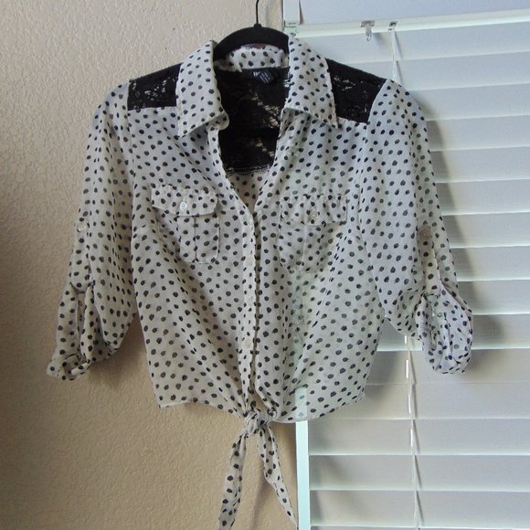 Pin-Up Style White/Black Polka Dot Blouse Size Small Front Tie Rockabilly - Picture 2 of 10